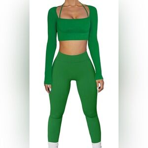 NWT OLCHEE SEAMLESS WORKOUT SET, KELLY GREEN, X-LARGE